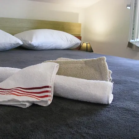 Apartmani Verde Apartment *